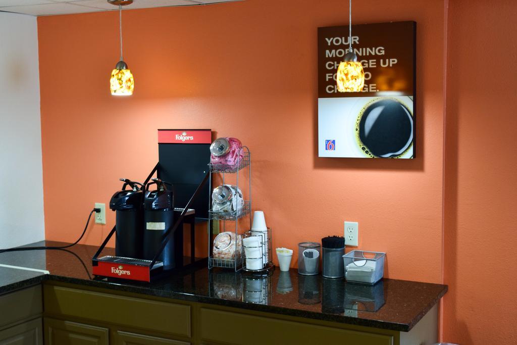 Motel 6-Springfield, Oh Bagian luar foto