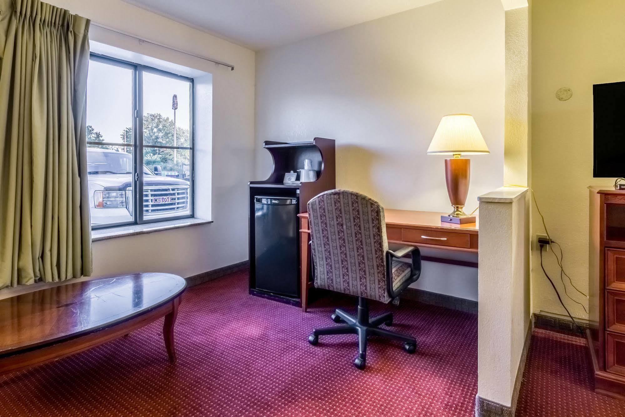 Motel 6-Springfield, Oh Bagian luar foto