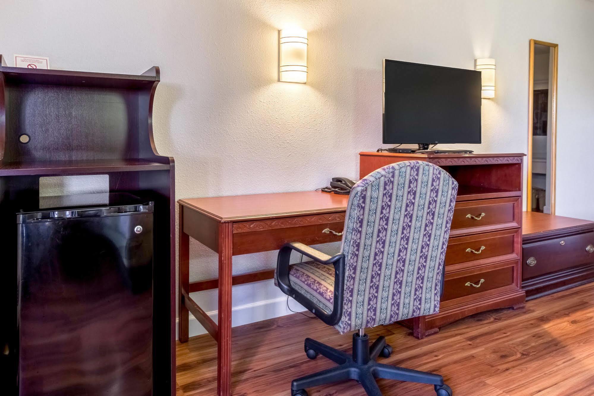 Motel 6-Springfield, Oh Bagian luar foto