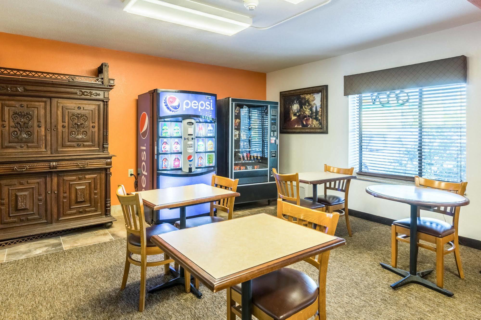 Motel 6-Springfield, Oh Bagian luar foto